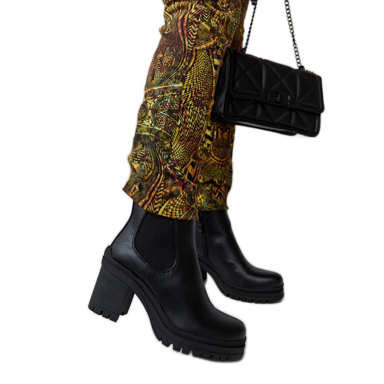 Bottines noires à talons bas de Layman le noir