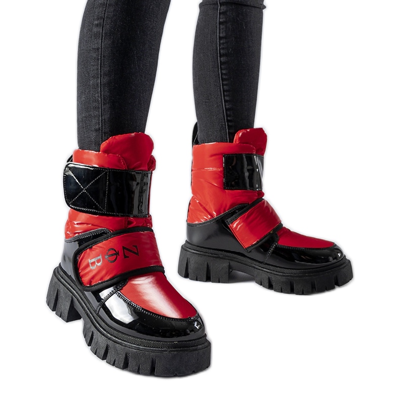 Bottes de neige isolées Reppert noires et rouges