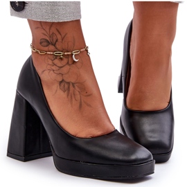 Escarpins à talons massifs noirs