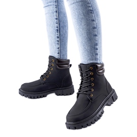 Travailleurs Conroe noirs isolés et mats