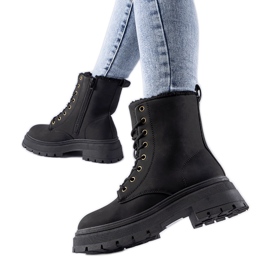 Bottes Tadasuni isolées noires le noir