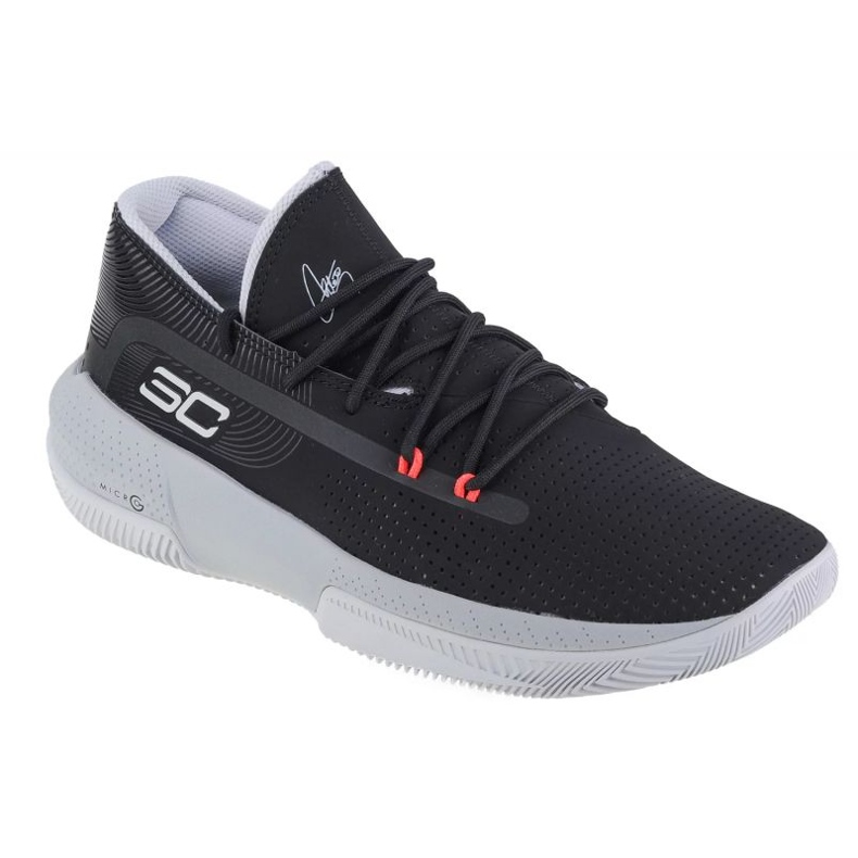 Chaussures Under Armour Sc 3Zero Iii M 3022048-001 le noir