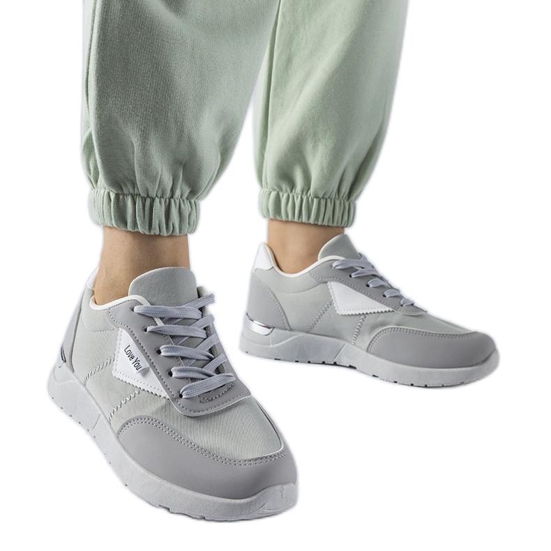 Baskets en tissu gris par Geraldino