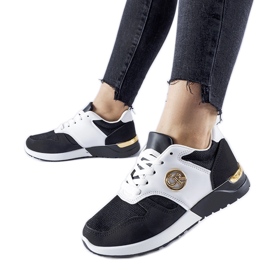 Baskets de sport Almenno noires et blanches