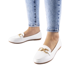 Mocassins à boucles blancs de Sovera
