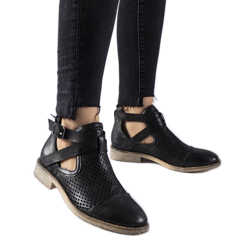 Bottines Kooter hautes et ajourées noires le noir