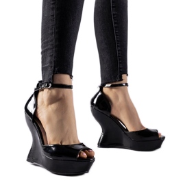 Sandales compensées vernies noires Flangan le noir Sandales compensées vernies noires Flangan le noir