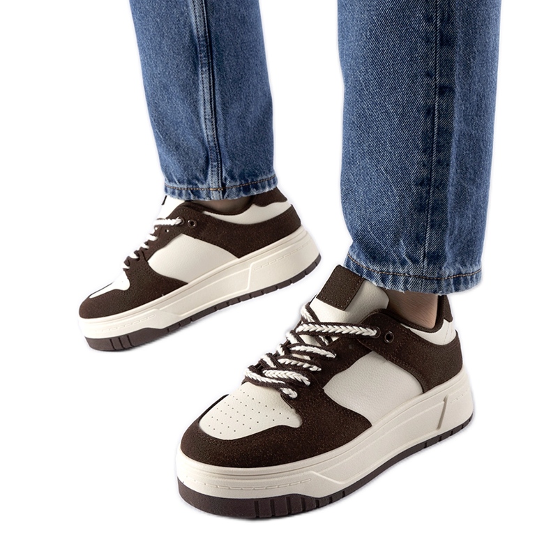 Baskets marron sur la plateforme Crim brun