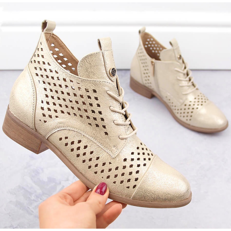 Bottines ajourées dorées femme Potocki SZ12091 beige