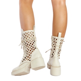 Bottines à talons hauts ajourées beiges de Visalia