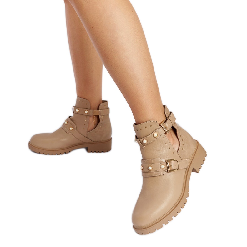 Bottines beiges à découpe et perles Asker