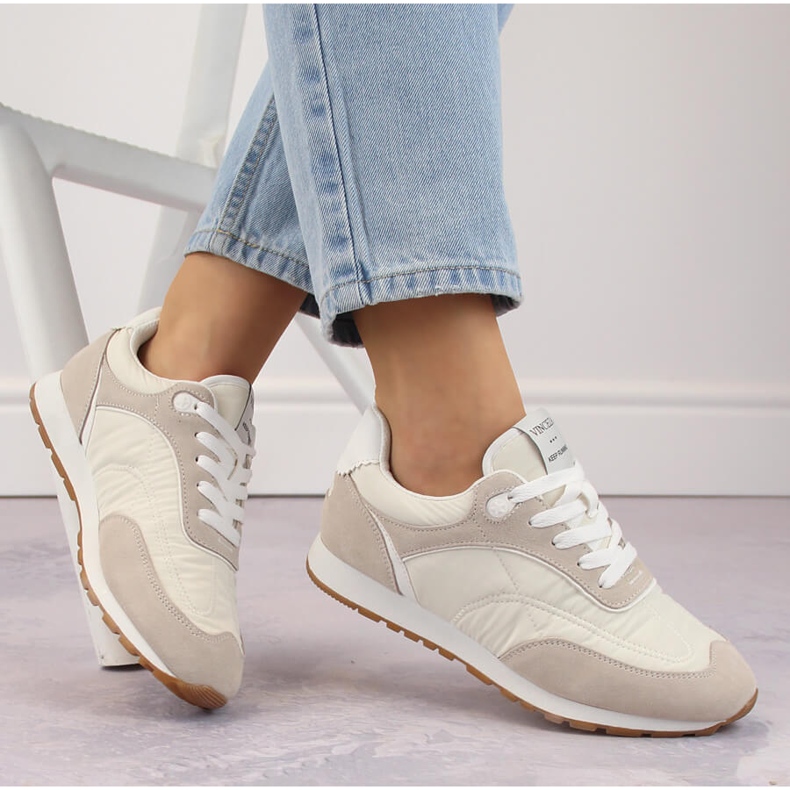 Chaussures de sport à lacets en cuir pour femme, beige Vinceza 72301 Chaussures de sport à lacets en cuir pour femme, beige Vinceza 72301