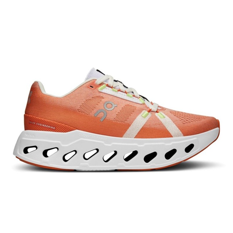 On Running Sur les chaussures de course Cloudeclipse W 3WD30090914 orange