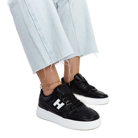 Baskets noires sur plateforme Mentha blanche
