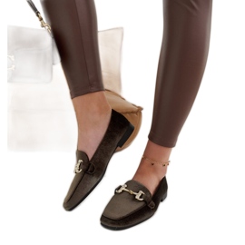 Mocassins en velours vert avec strass par Fabrizia Mocassins en velours vert avec strass par Fabrizia