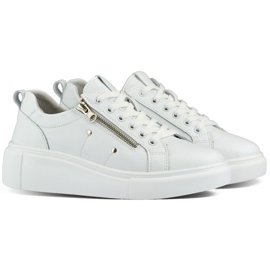 Chaussures de sport femme en cuir blanc
