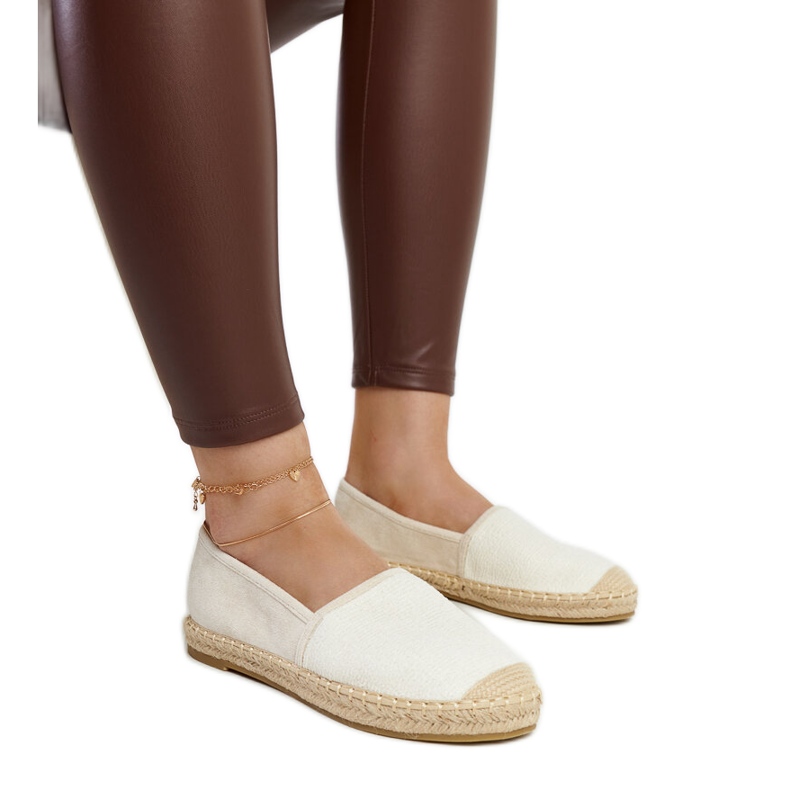 Espadrilles beige clair et brillantes sur la plateforme Ming Espadrilles beige clair et brillantes sur la plateforme Ming