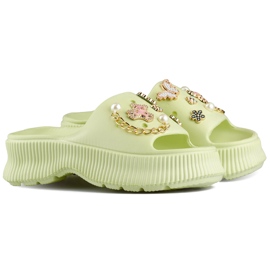 Tongs pour femmes en caoutchouc vert clair avec décorations