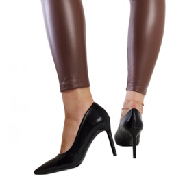 Talons hauts Yassira classiques noirs