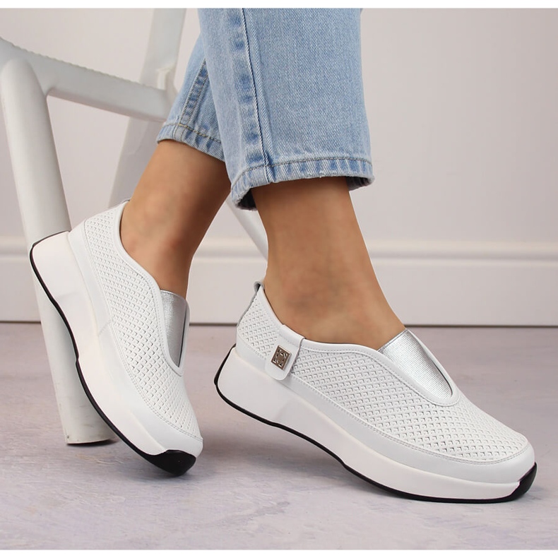 Chaussures de sport à enfiler en cuir confortables pour femmes, blanches, T.Sokolski 456