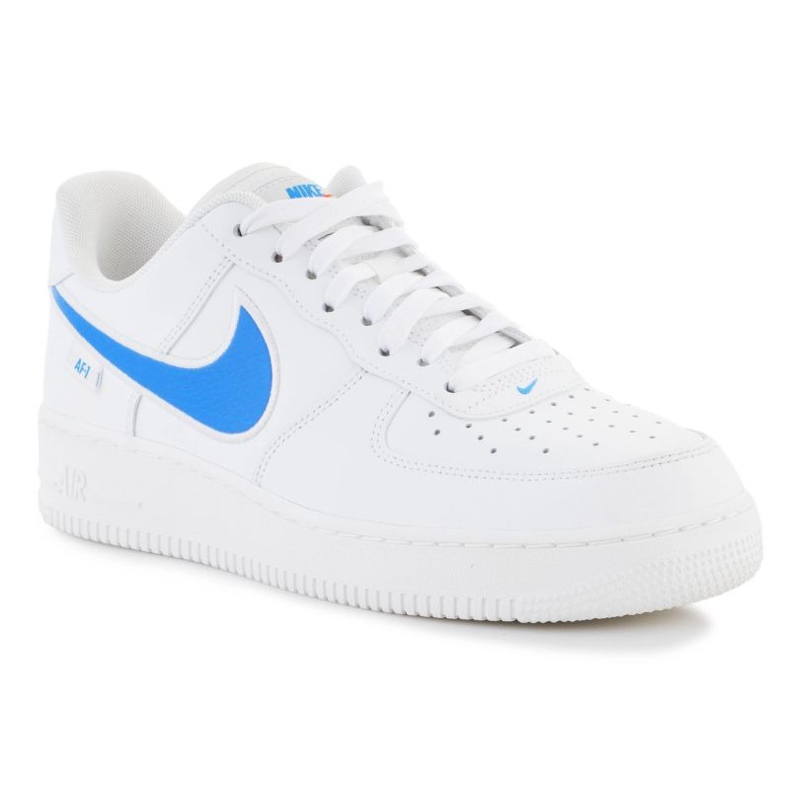 Chaussures Nike Air Force 1 '07 M FN7804-100 blanche Chaussures Nike Air Force 1 '07 M FN7804-100 blanche