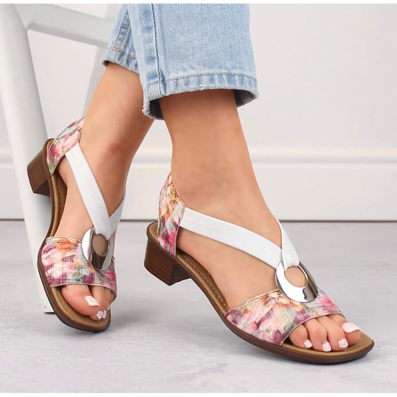 Sandales à enfiler confortables pour femmes avec fleurs, multicolore Rieker 62662-90 blanc