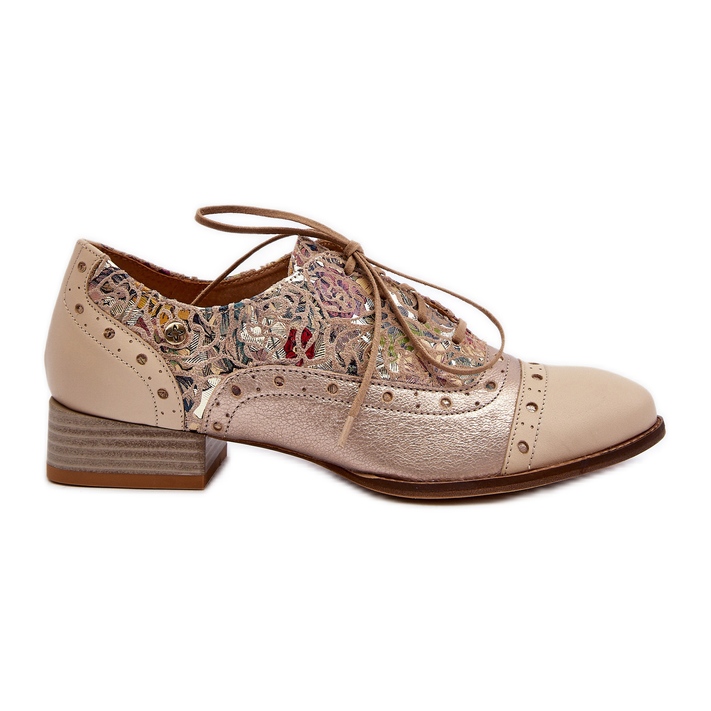 Chaussures En Cuir Pour Femme Avec Dessus Décoré Maciejka 06408-04 Beige Chaussures En Cuir Pour Femme Avec Dessus Décoré Maciejka 06408-04 Beige
