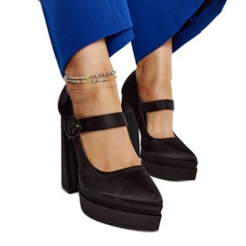 Escarpins à talons hauts noirs Mikea