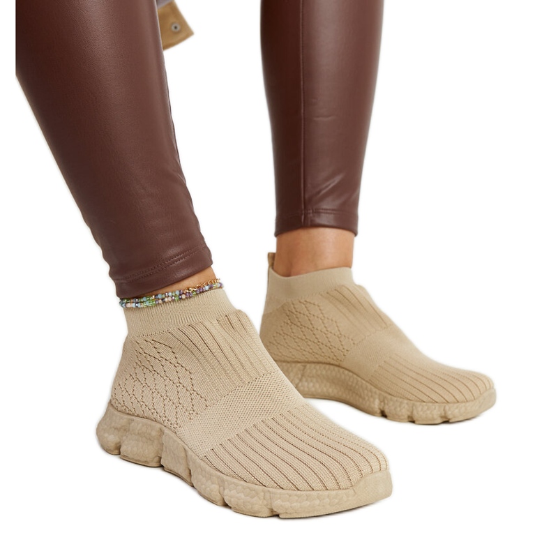 Baskets de sport légères beige foncé par Vaclav Baskets de sport légères beige foncé par Vaclav