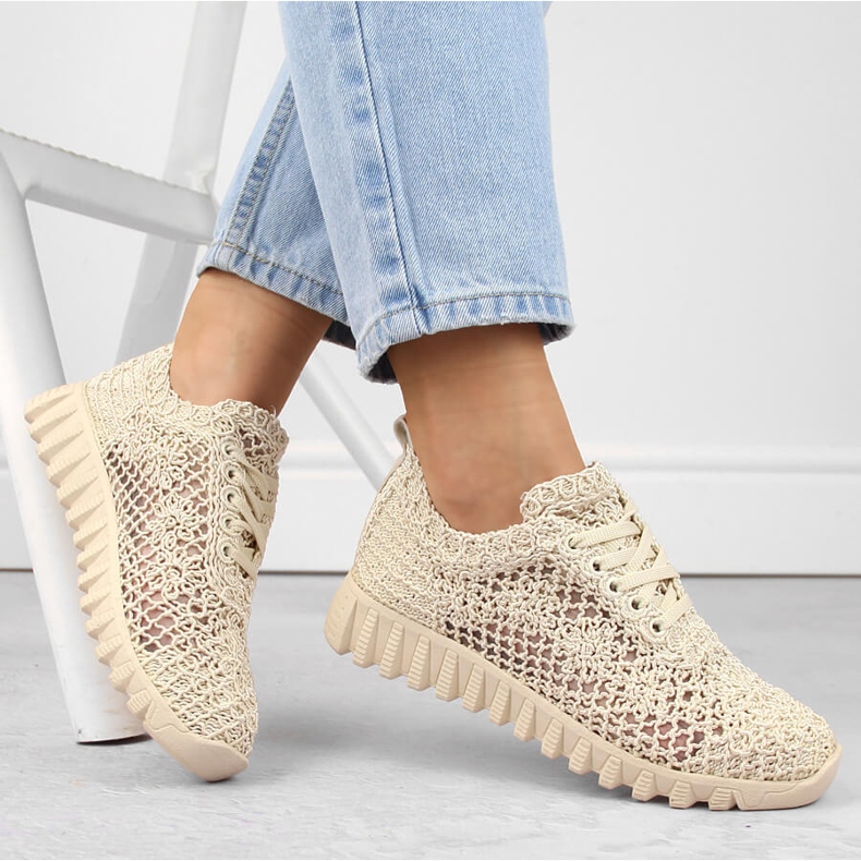 Chaussures de sport femme beiges à lacets T.Sokolski 1982