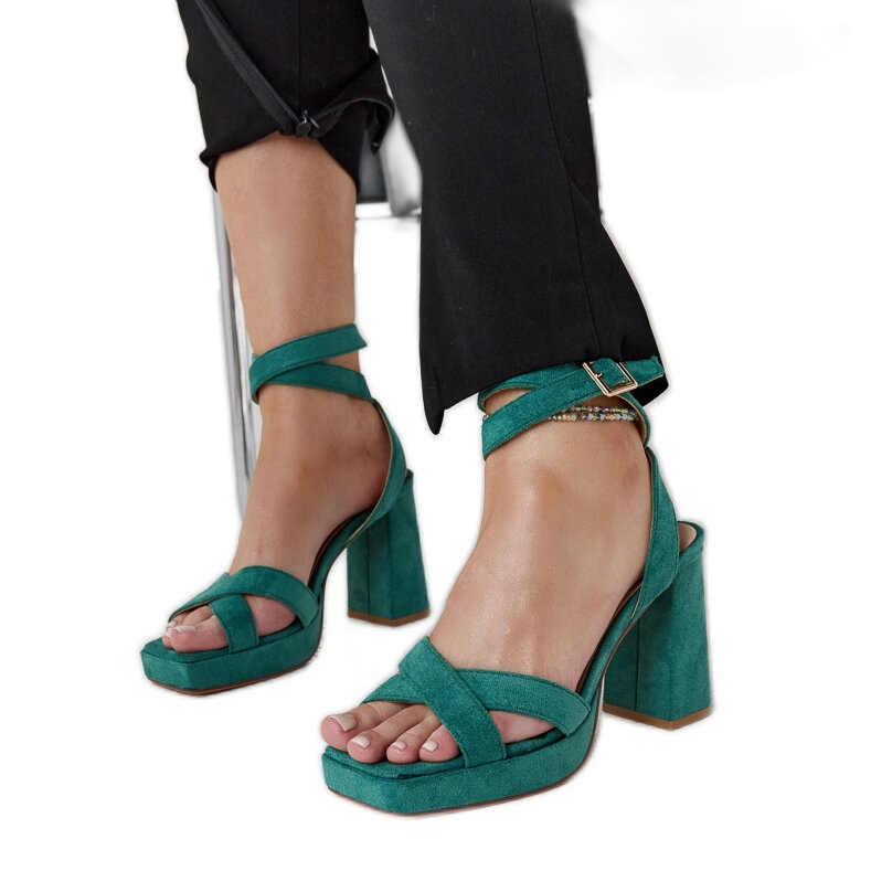 Sandales à talons Salla en daim vert
