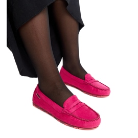 Mocassins en daim rose foncé par Nafisah Mocassins en daim rose foncé par Nafisah