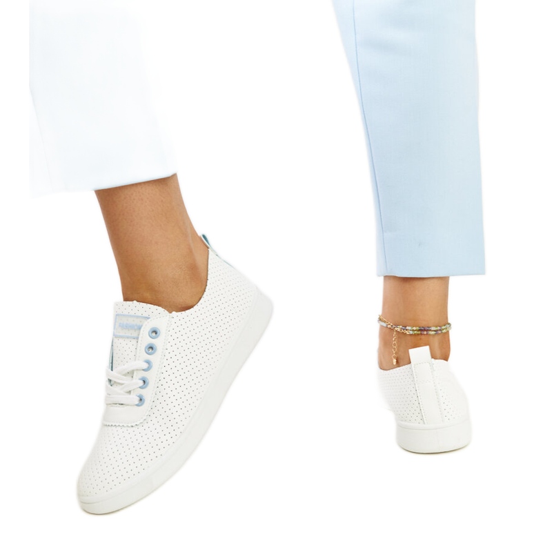 Baskets Yusra en éco-cuir blanches