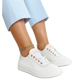 Baskets Yusra en éco-cuir blanches Baskets Yusra en éco-cuir blanches