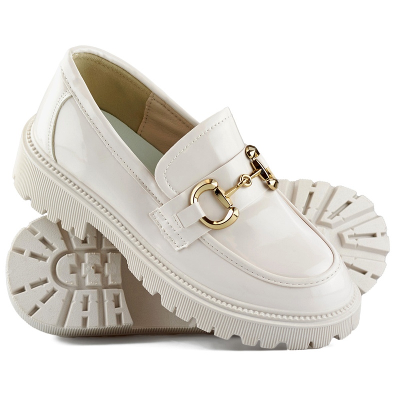 Mocassins femme beige verni Mocassins femme beige verni