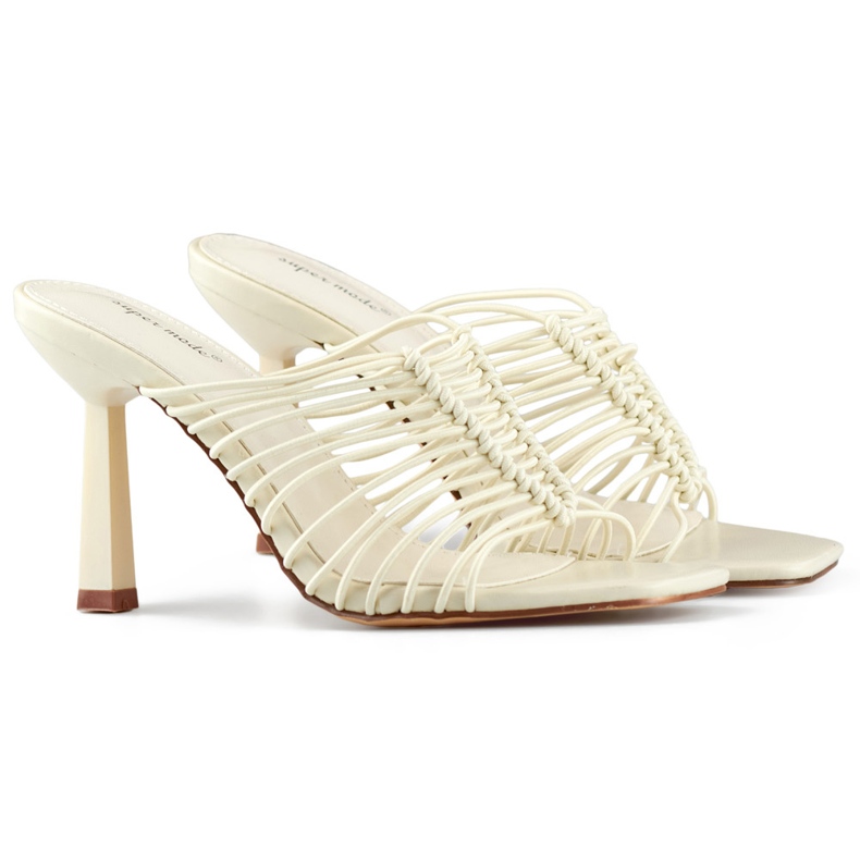 Chaussons à talon haut, chaussons femme élégants et souples à talon haut, beige Chaussons à talon haut, chaussons femme élégants et souples à talon haut, beige