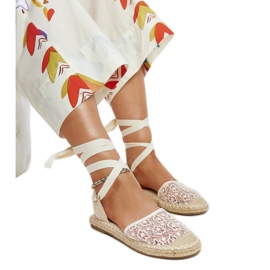 Espadrilles en dentelle beige à talon ouvert par Teha