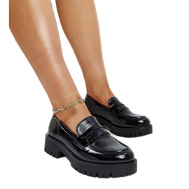 Mocassins en cuir noir le noir