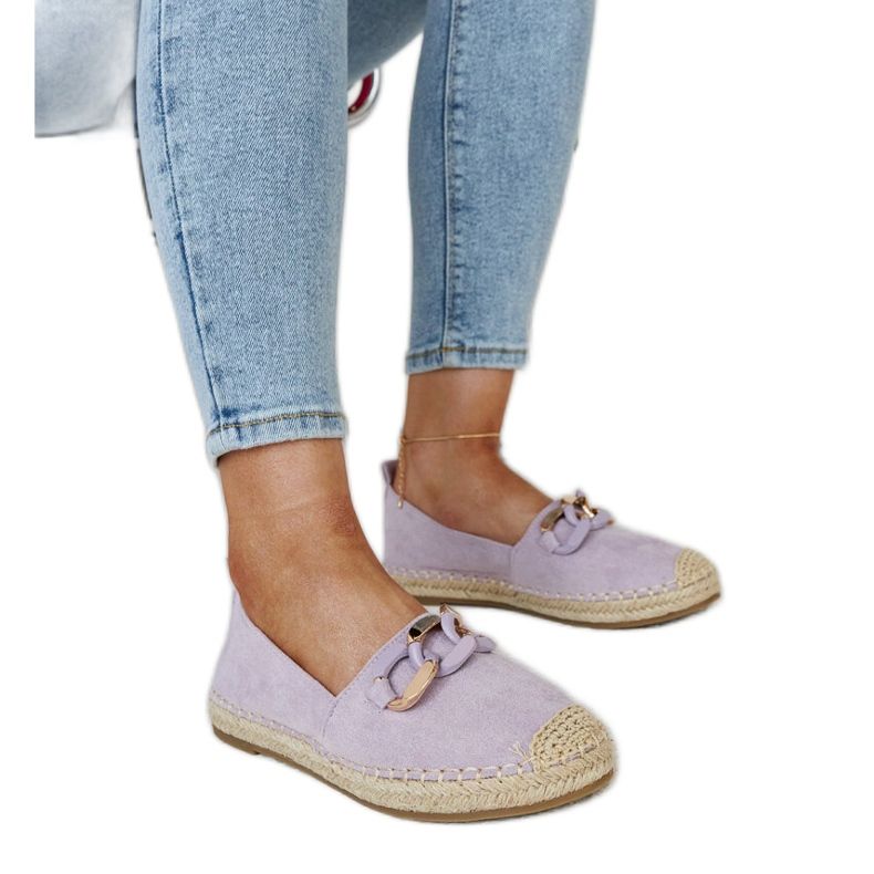 Espadrilles violettes avec chaîne de Radwana