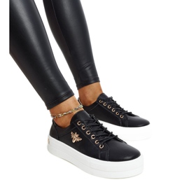 Chaussures en cuir noir avec boucle décorative le noir