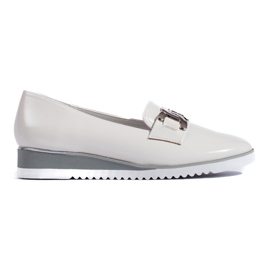 Goodin Les seigneurs des femmes blanches sur la plateforme