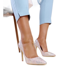 Talons hauts métallisés roses avec empiècement en cuir Serranillos