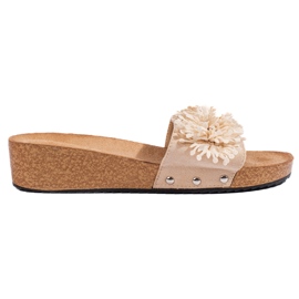 Chaussons femme en daim beige à fleurs Chaussons femme en daim beige à fleurs