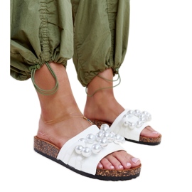 Tongs blanches avec semelle en liège et perles Zlatna
