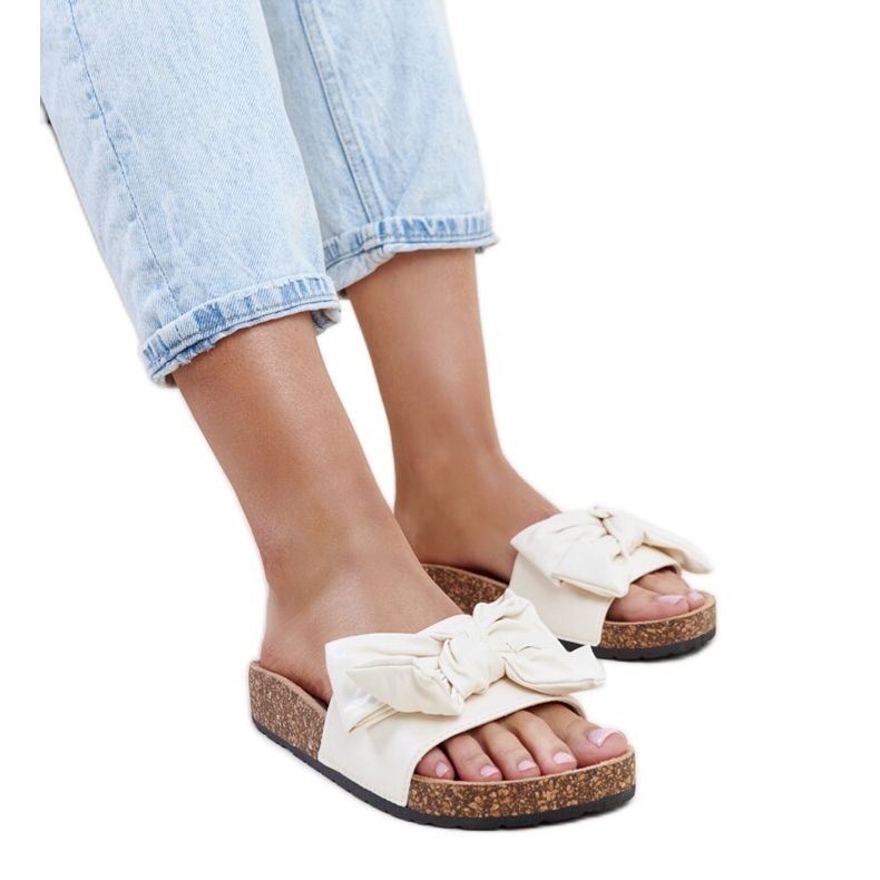 Tongs beige clair avec semelle en liège et nœud Petresa