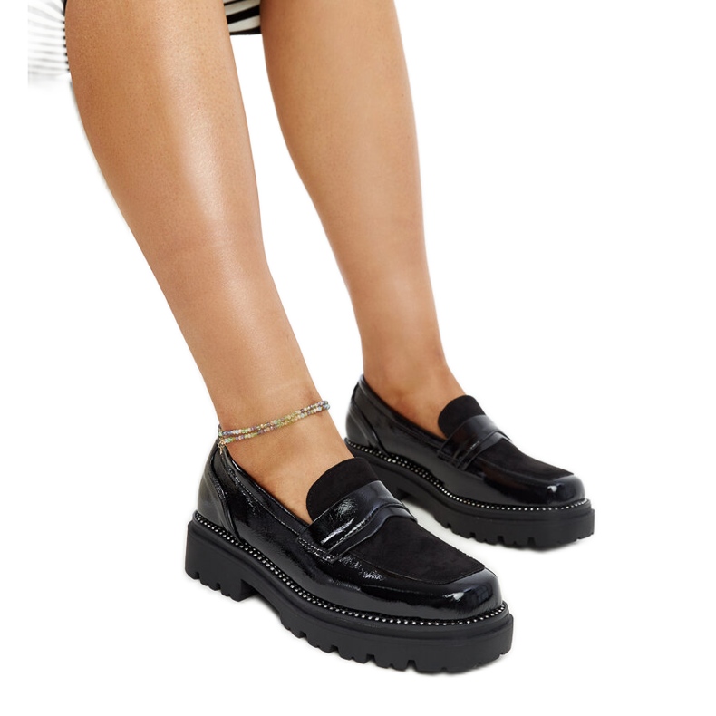 Mocassins vernis à bout carré le noir