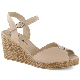 Sandales compensées femme en cuir beige Filippo DS6026