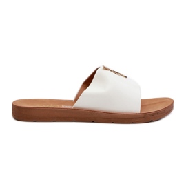 Tongs pour femmes à semelle plate avec décoration, cuir écologique, blanc Makia