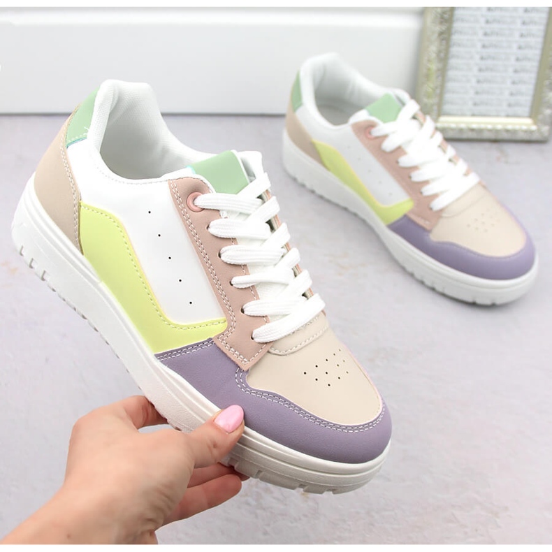 Baskets de sport multicolores pour femmes McBraun 23263 Baskets de sport multicolores pour femmes McBraun 23263