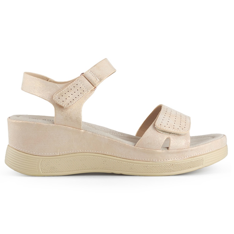 Sandales femme beiges avec réglage velcro Sandales femme beiges avec réglage velcro